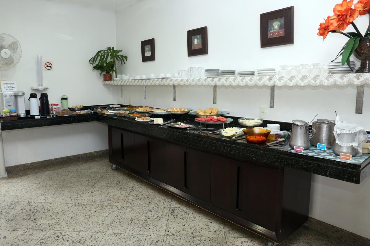 Joao Pinheiro Licia Hotel المظهر الخارجي الصورة